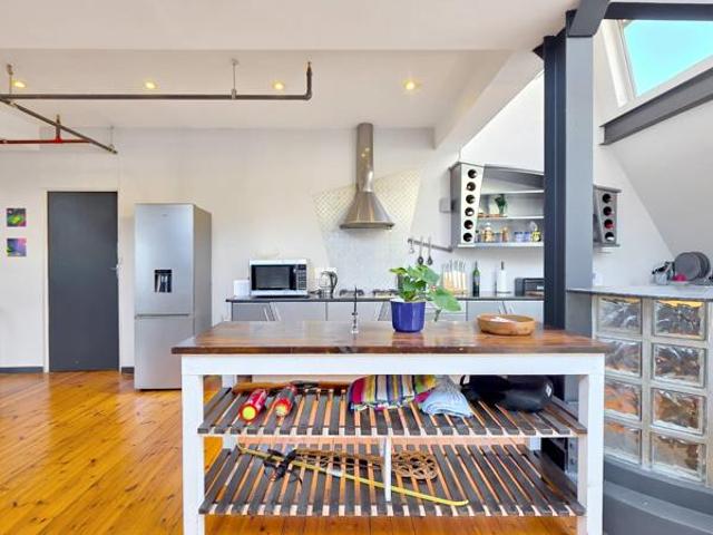 Apartment for sale in Cape Town, Western Cape