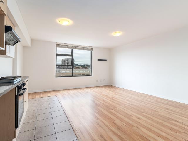 Apartment for rent in District Six, Cape Town