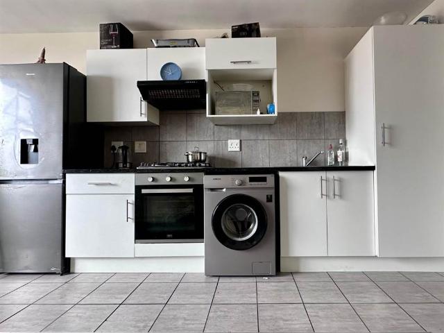 Flat for sale in Cape Town