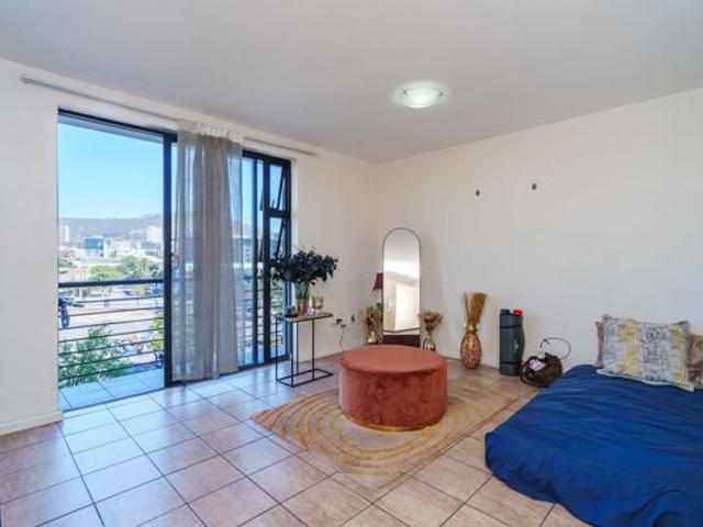 Apartment for sale in Cape Town, Western Cape