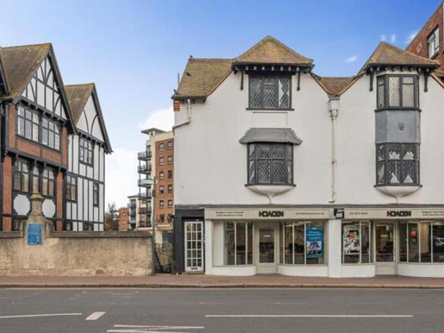 Apartment for sale in Kingston Upon Thames, Norbiton