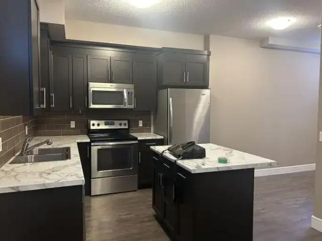 Apartment for rent in Rolly View, Alberta