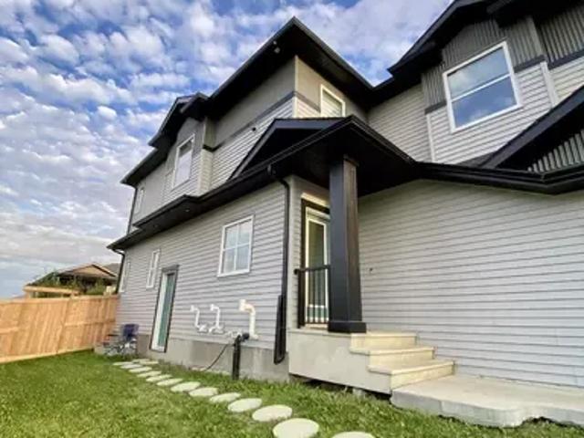 Apartment for rent in Rolly View, Alberta