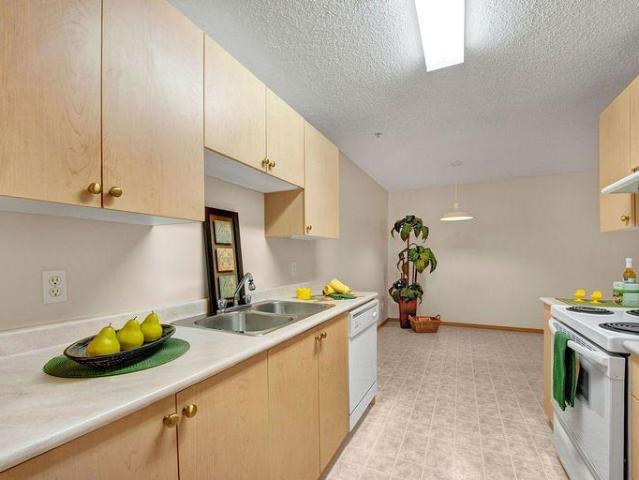 Apartment for rent in Rolly View, Alberta