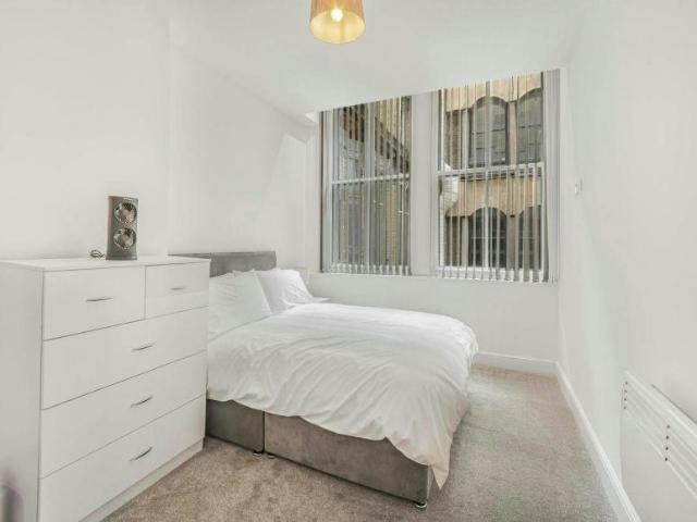 Apartment for rent in Cavern Quarter, Calderstones