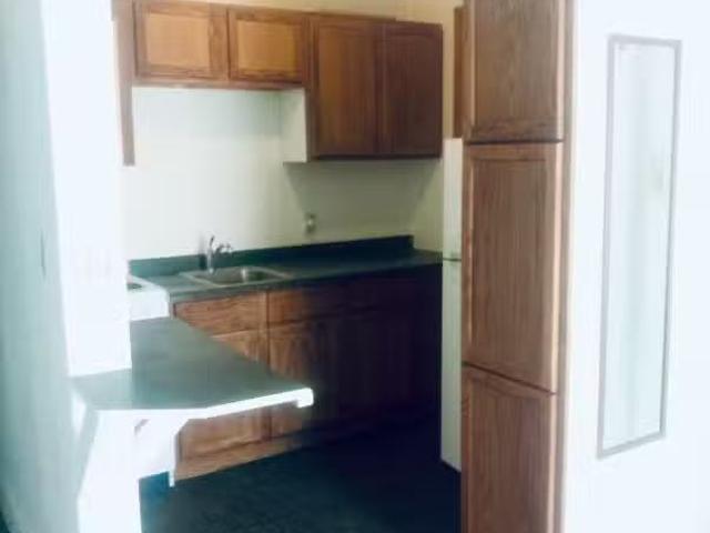 Condo for rent in Spencer