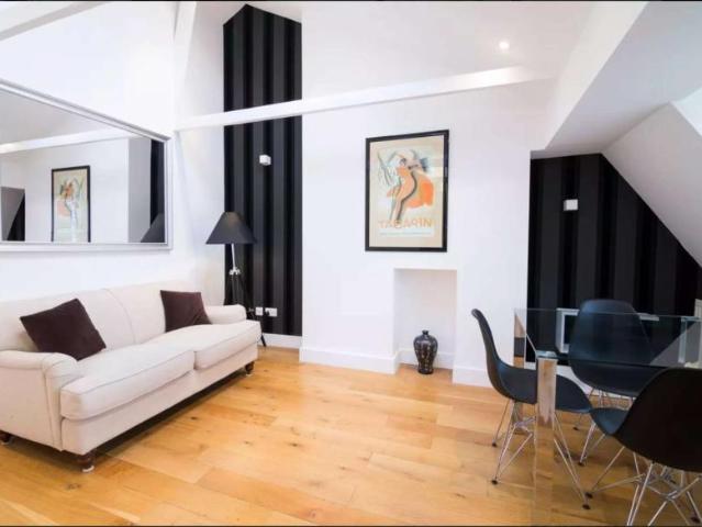 Apartment for rent in Lyons, Greater London