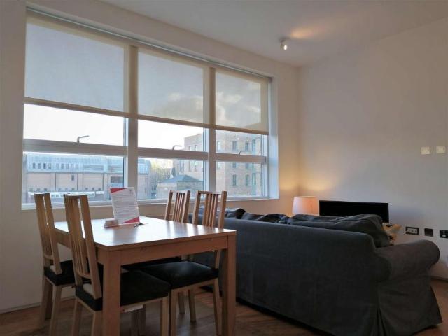 Apartment for rent in Lyons, Greater London
