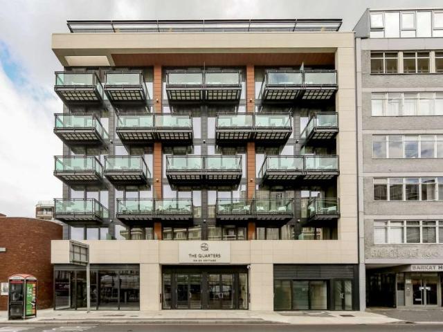 Apartment for rent in Lyons, Greater London