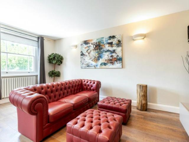 Apartment for rent in Bayswater, Greater London