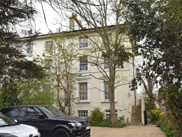 Apartment for sale in City of London, Greater London