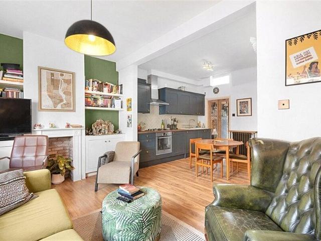 Apartment for sale in City of London, Greater London