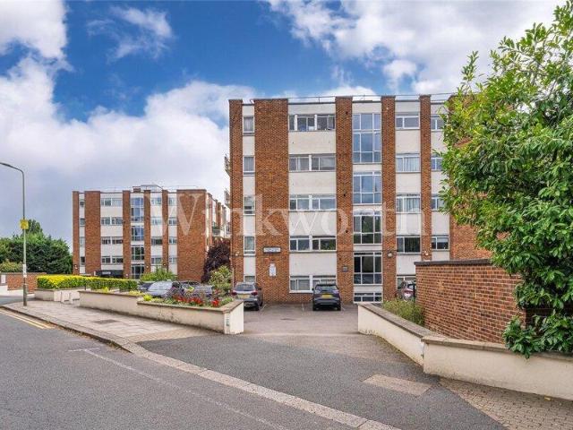 Apartment for sale in City of London, Greater London