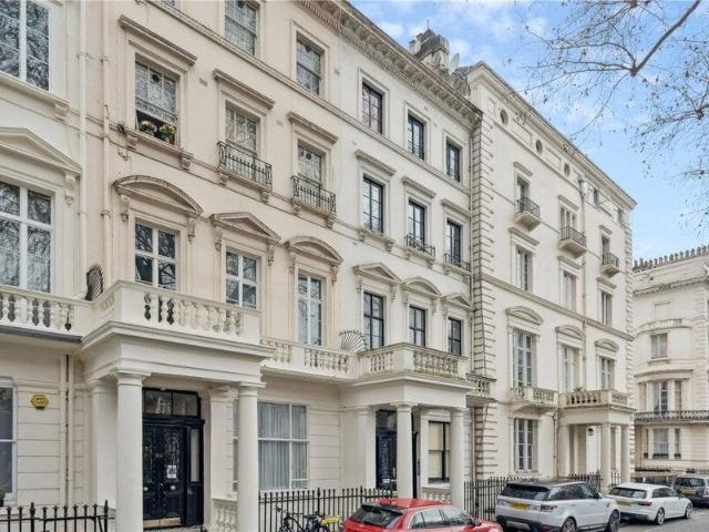 Apartment for sale in City of London, Greater London