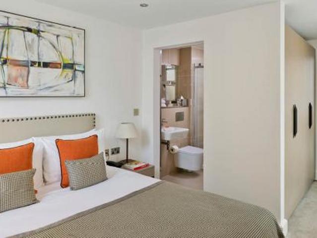 Apartment for rent in Blackfriars, Lyons