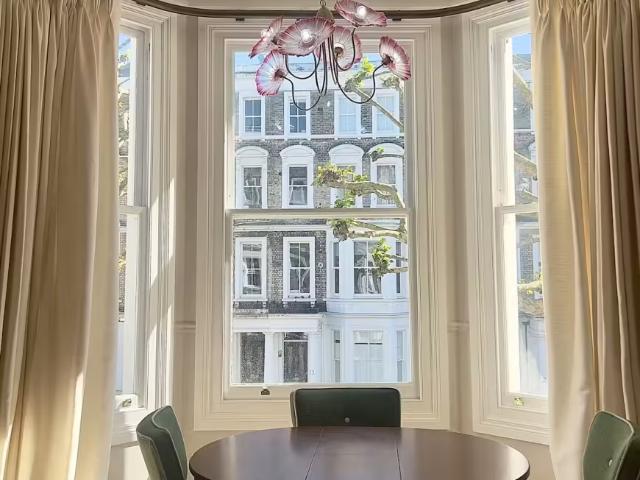 Apartment for rent in Earl's Court, Greater London