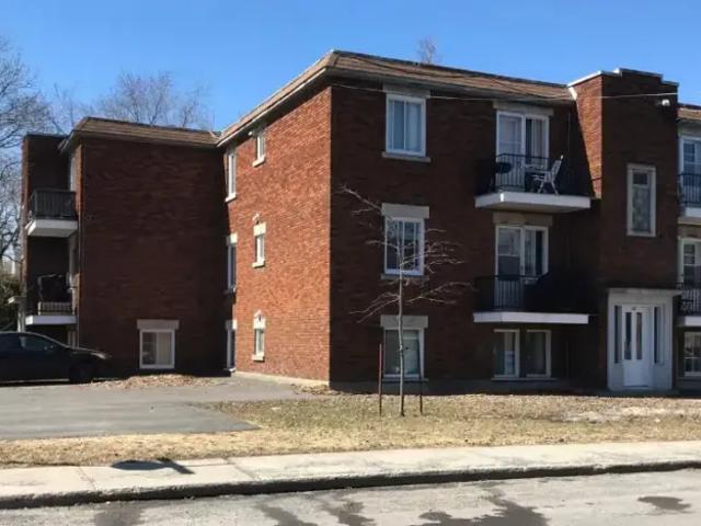 Apartment for rent in Longueuil, Quebec