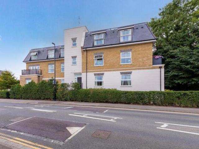 Apartment for sale in Fishery, Windsor