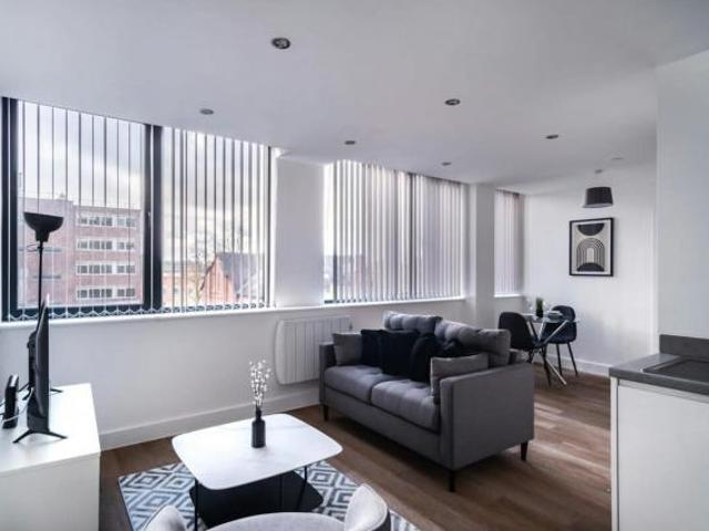 Apartment for rent in Gorse Hill, Trafford Park