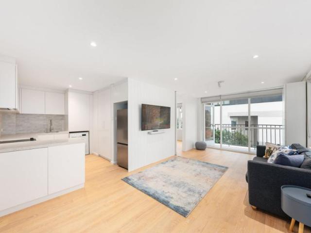 Apartment for sale in McMahons Point, North Sydney Council