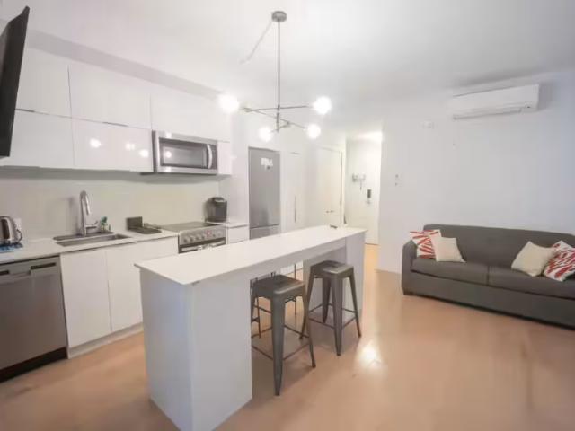 Apartment for rent in St. Leonard's, Quebec