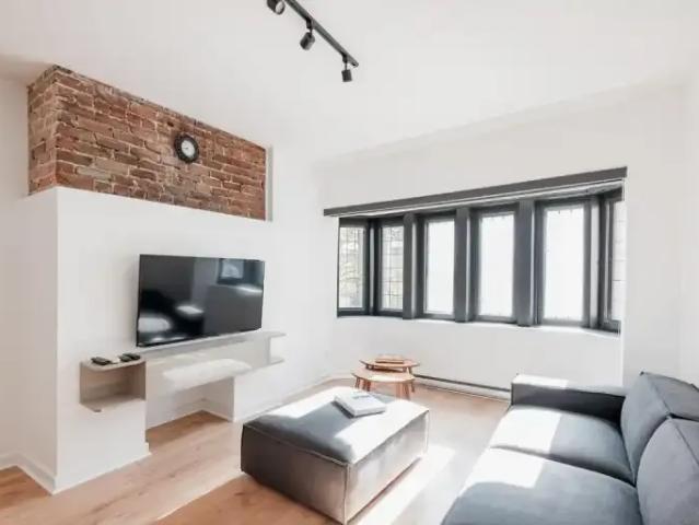 Apartment for rent in St. Leonard's, Quebec
