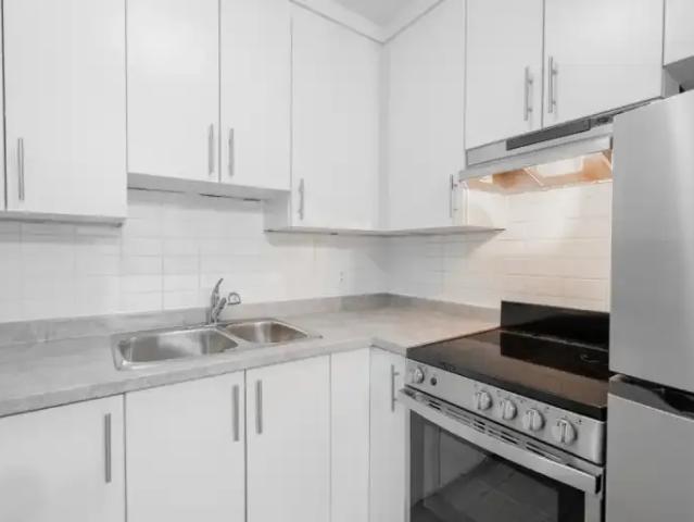 Apartment for rent in St. Leonard's, Quebec