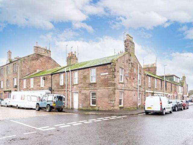 Apartment for sale in Ferryden, Scotland