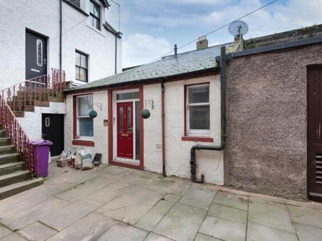 Apartment for sale in Ferryden, Scotland
