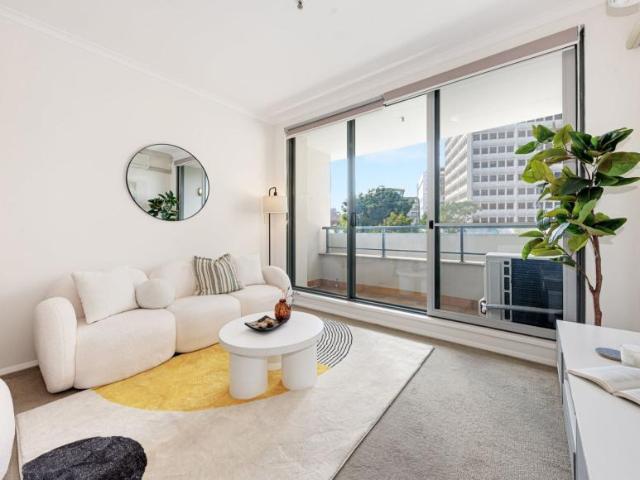 Apartment for sale in North Sydney, North Sydney Council