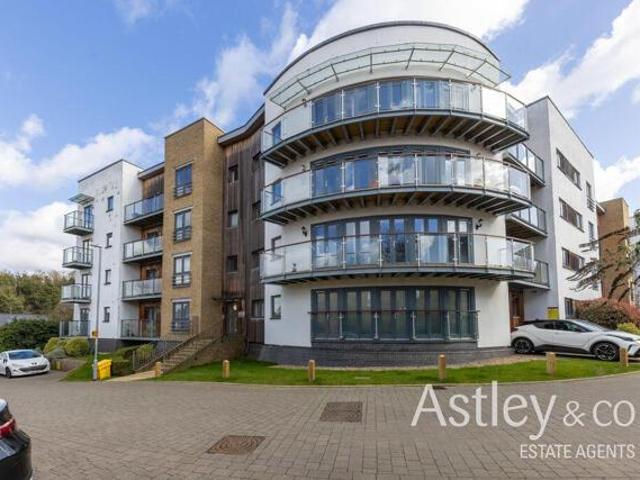 Apartment for sale in East Bank, Norfolk