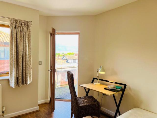 Apartment for rent in Heigham Grove, East Bank