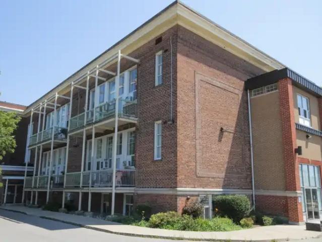 Apartment for rent in Durham, Ontario