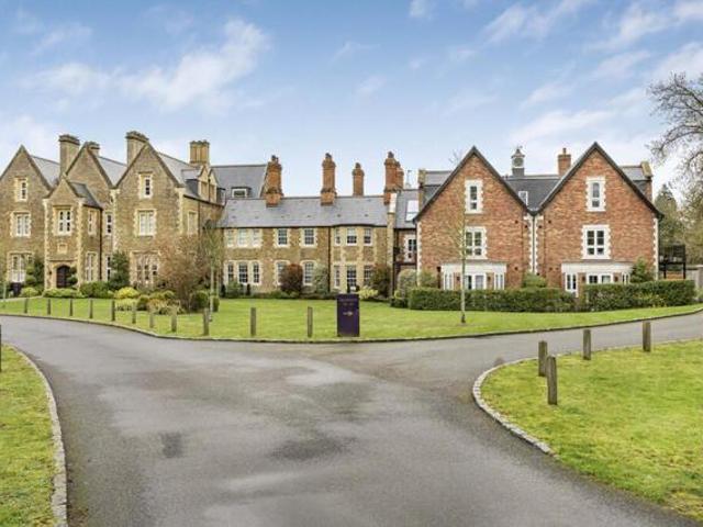 Apartment for sale in Dromore, Oxfordshire