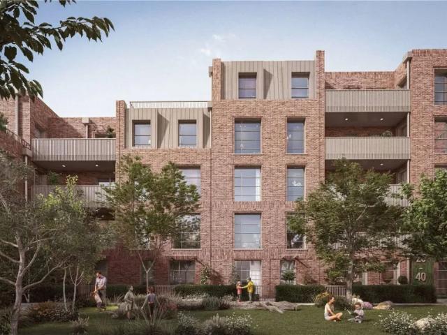 Apartment for sale in Poplar Grove, Greater London