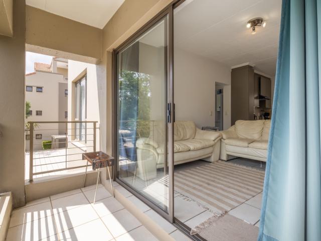 Apartment for rent in Paulshof, Alexandra