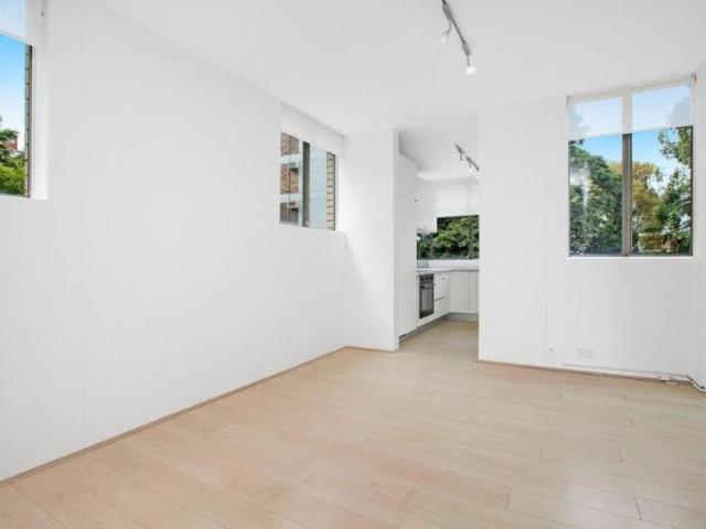 Apartment for rent in Rushcutters Bay, Council of the City of Sydney