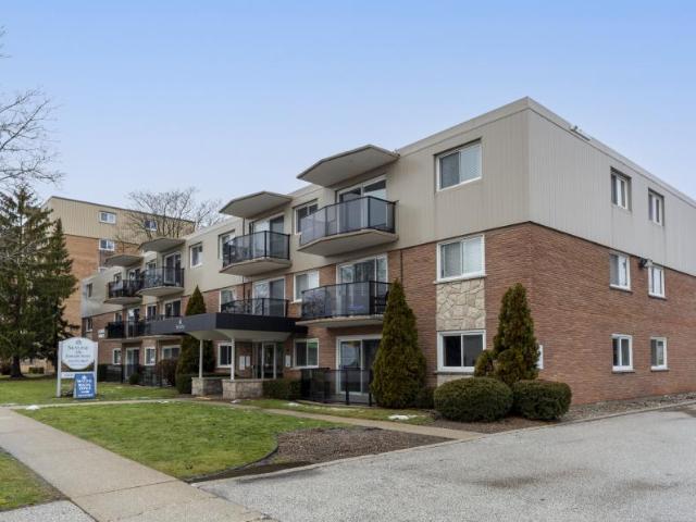 Apartment for rent in Brights Grove, Ontario