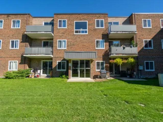 Apartment for rent in Brights Grove, Ontario