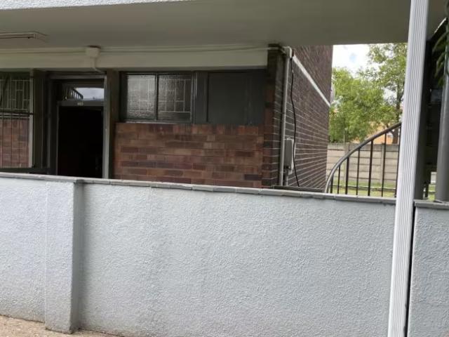 Apartment for sale in Sasolburg, Metsimaholo Local Municipality