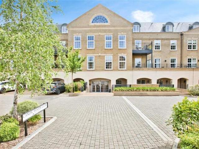 Apartment for sale in Sherborne, East Dorset