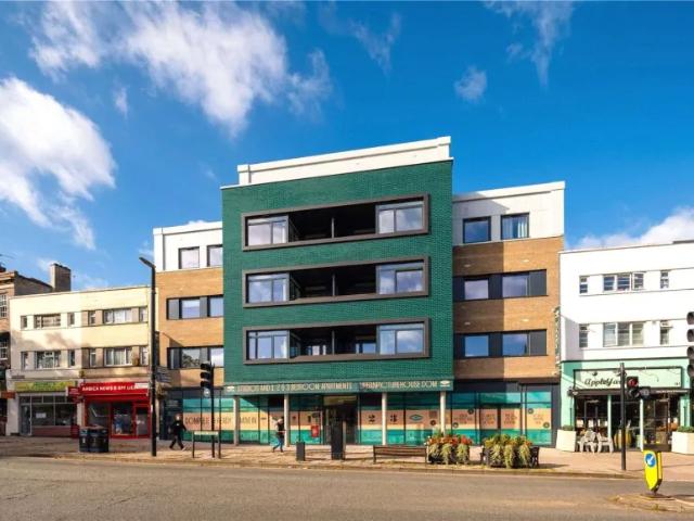 Apartment for sale in Longlands, Halfway Street