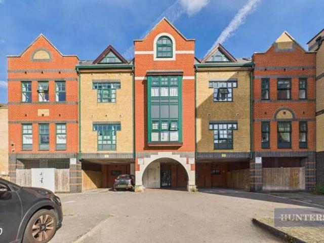 Apartment for sale in St Mary's, Isle Of Man