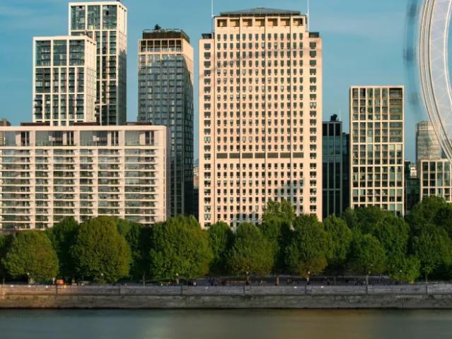 Apartment for sale in Greater London