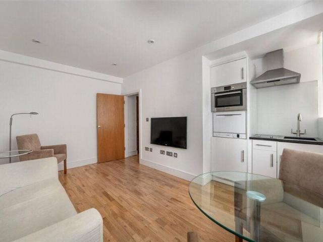 Apartment for sale in City of Westminster, Greater London