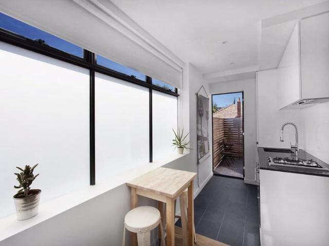Apartment for rent in St Kilda East, Melbourne