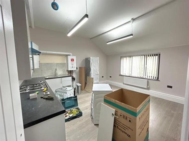 Apartment for rent in Daws Hill, Cressex