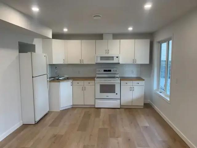 Apartment for rent in Hillview, Strathmore