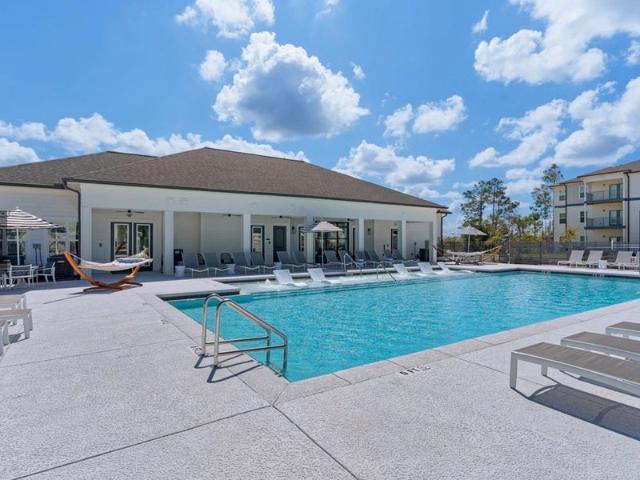 Room for rent in Panama City, Florida