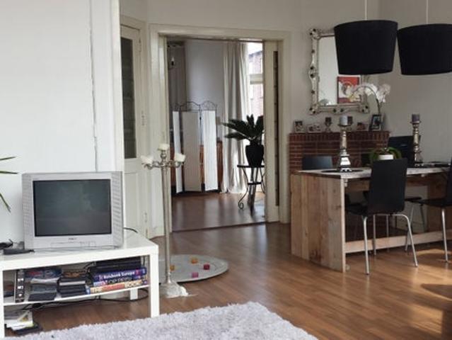 Appartement te huur in Bezuidenhout, Zuid Holland